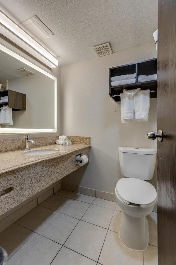 Junior Suite,1210590979:JPEG
