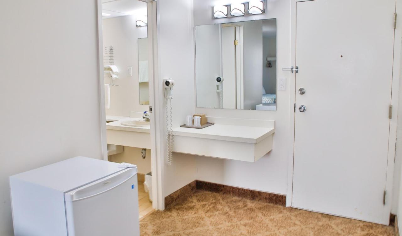 Executive Room with 2 Queen Beds