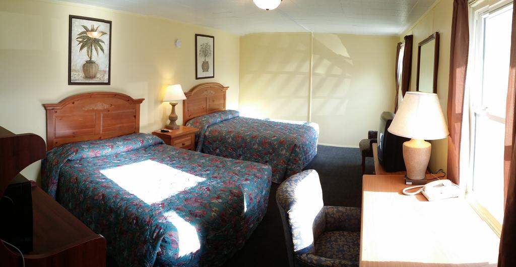 Queen Room with Two Queen Beds