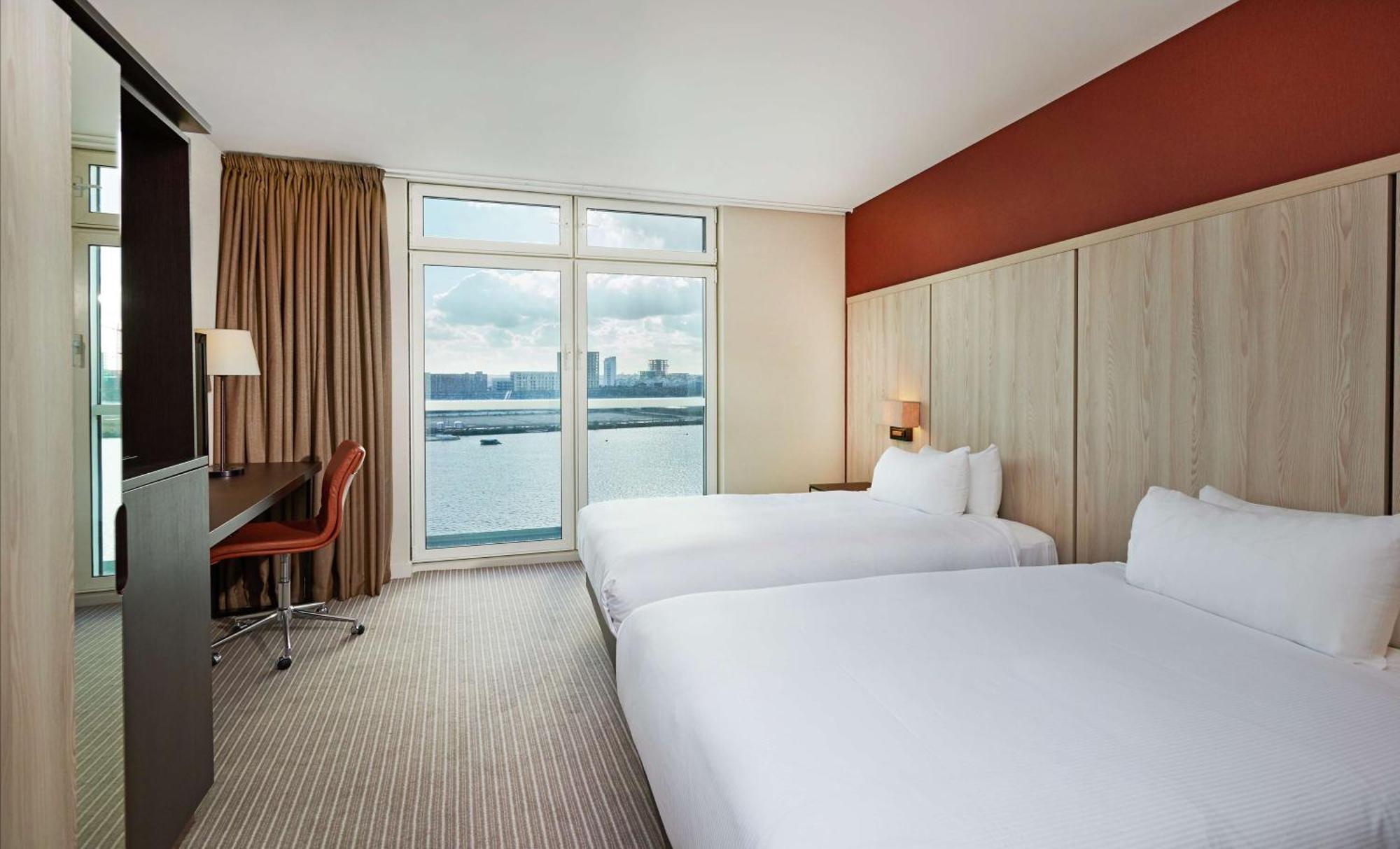 Deluxe Twin Room with View