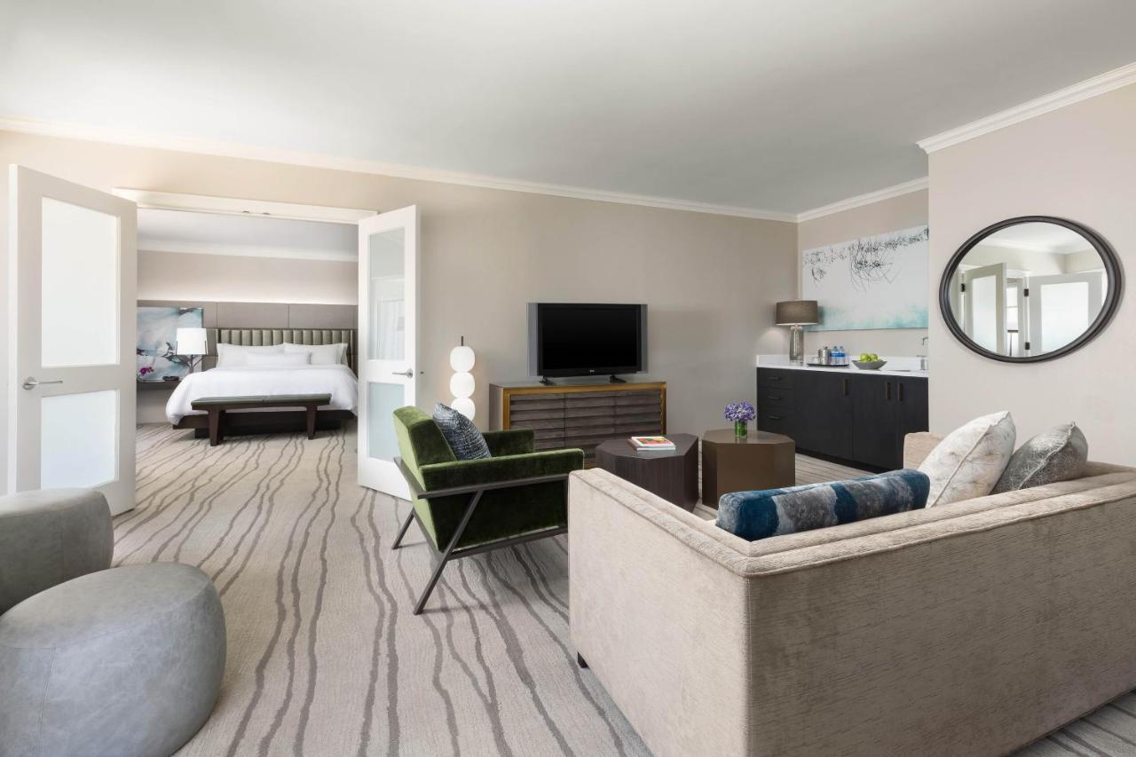 River View Suite, Suite