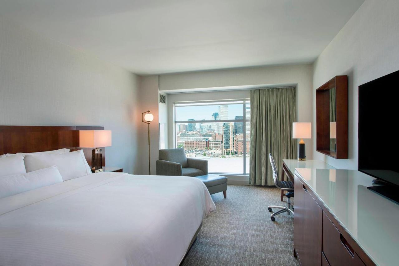 Guest room 1 King Boston Skyline view,1356303017:JPEG
