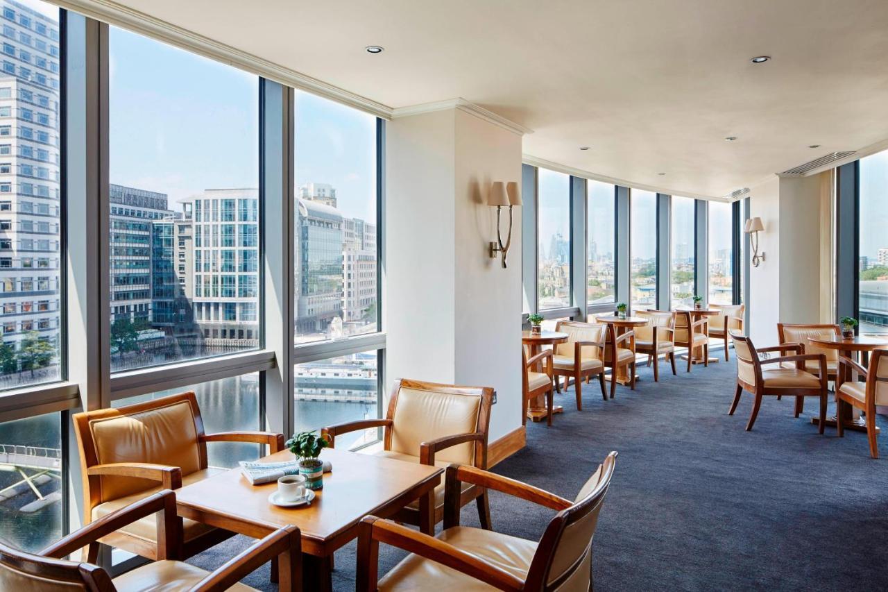 Curve Suite with Lounge Access