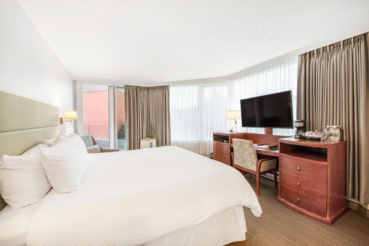 King Room with City View