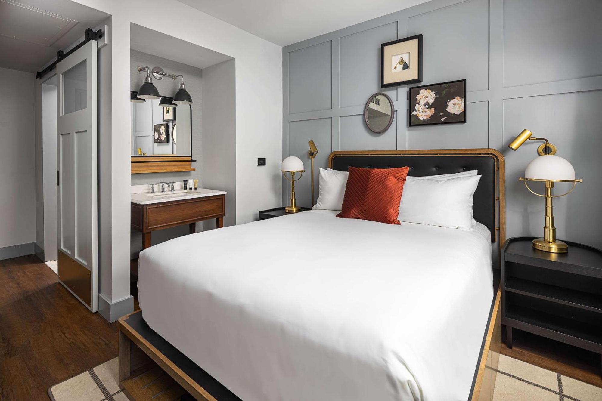 One-Bedroom King Suite,1734077602:JPEG