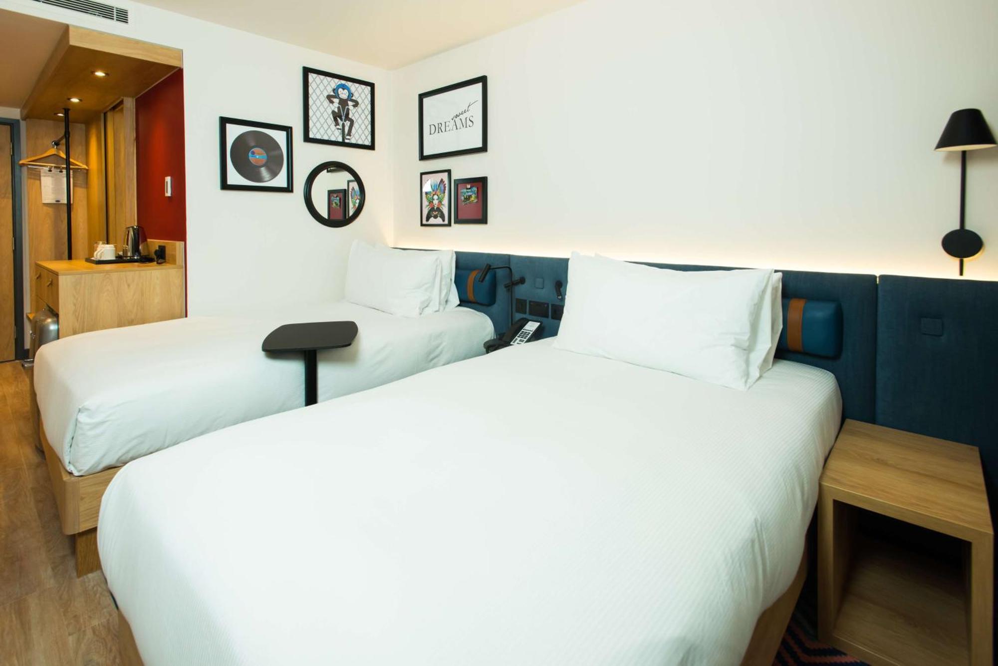 Queen Room with Sofa Bed
