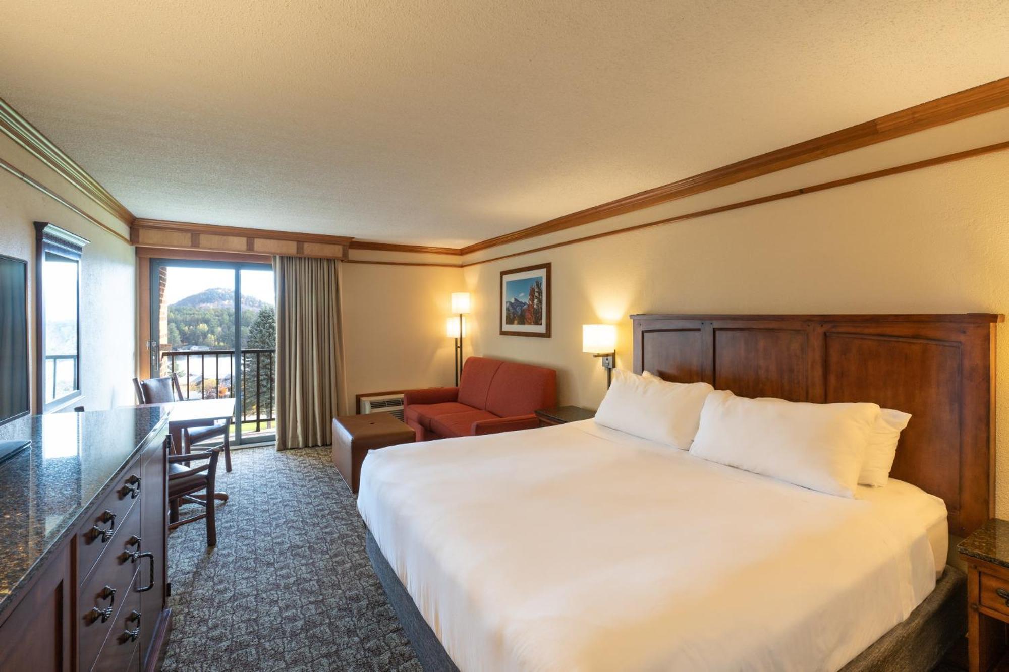 King Room with Lake View