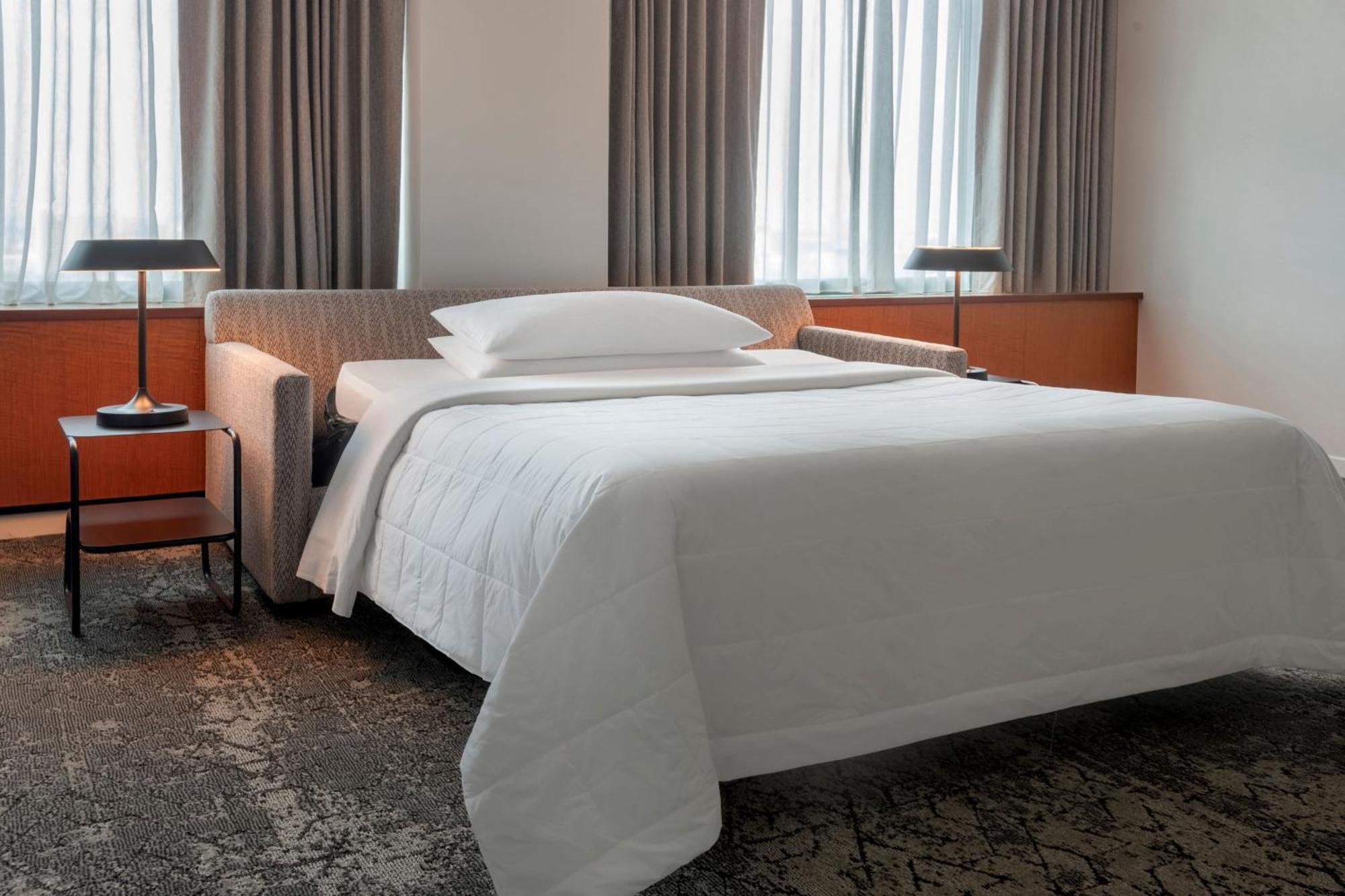 Junior River View Suite, Junior Suite, 1 King, Sofa bed