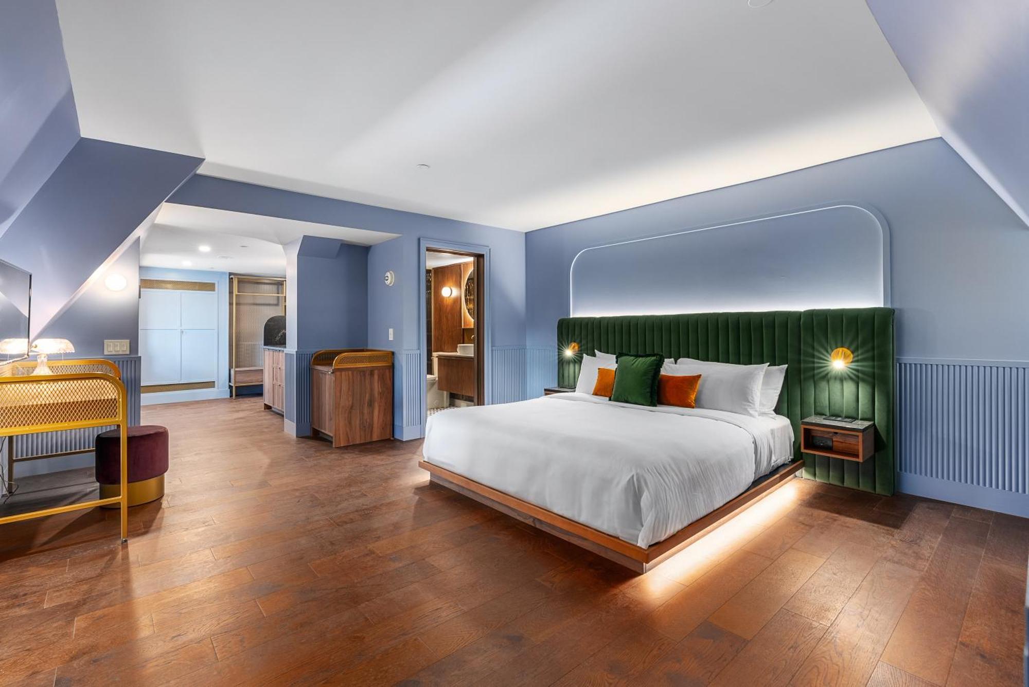 Junior Suite,1632187646:JPEG