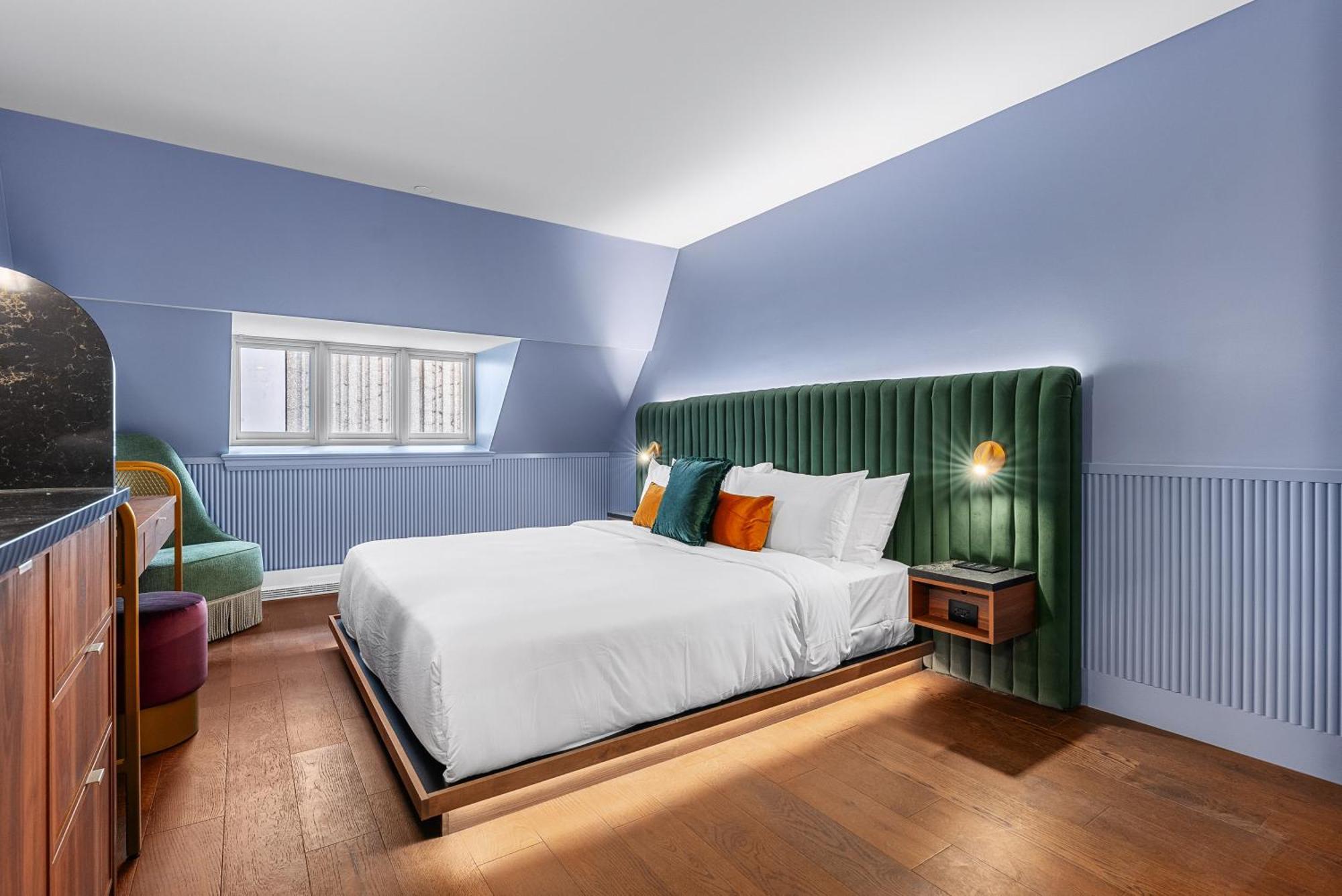 Superior Queen Room,1632187681:JPEG