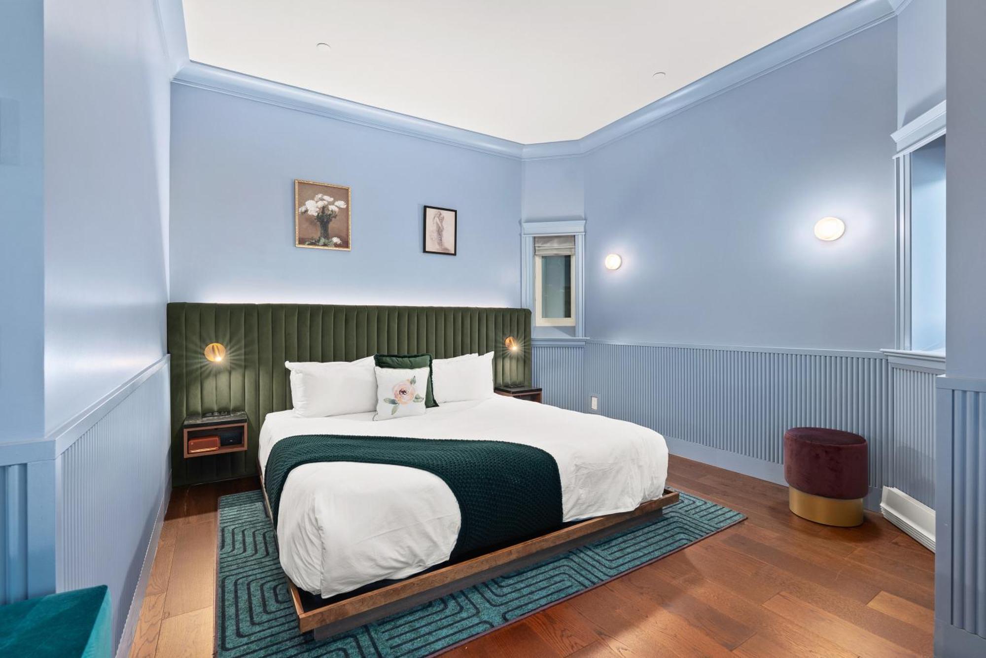 Deluxe Double Room Balcony