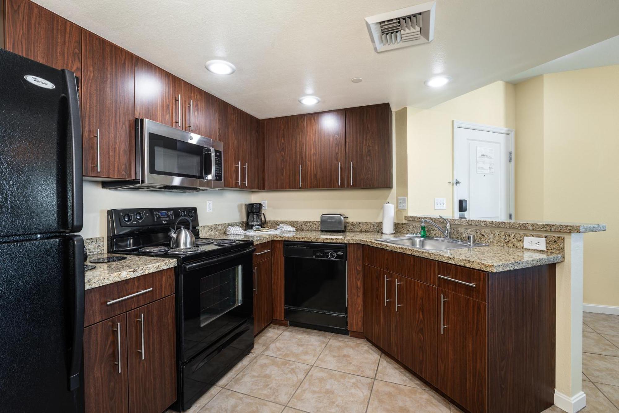 One-Bedroom Suite,1674703470:JPEG