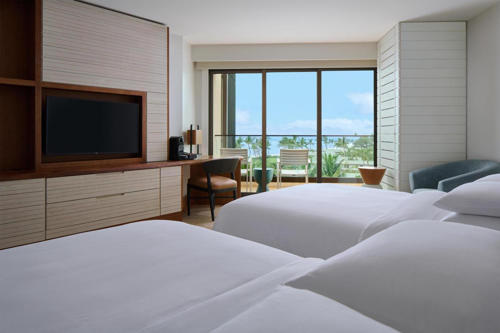 Queen Room Two Queen Beds Shower Ocean View,1758568951:JPEG