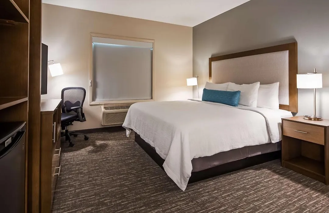 Best Western Plus Hudson I-94-1