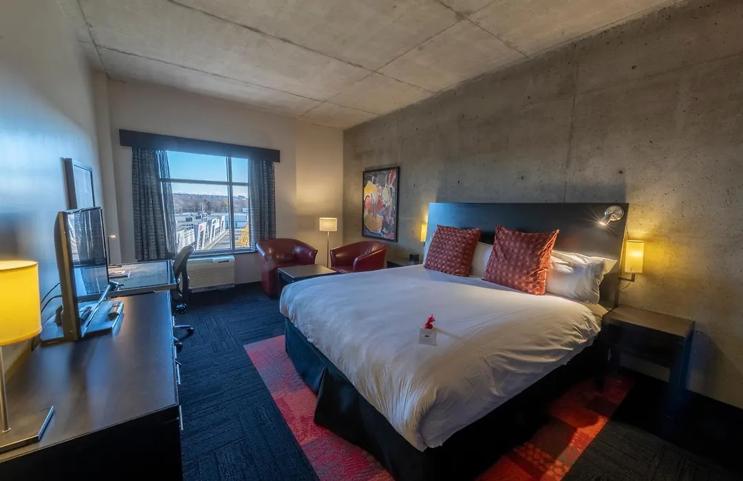 Grand Times Hotel - Aeroport De Quebec-1