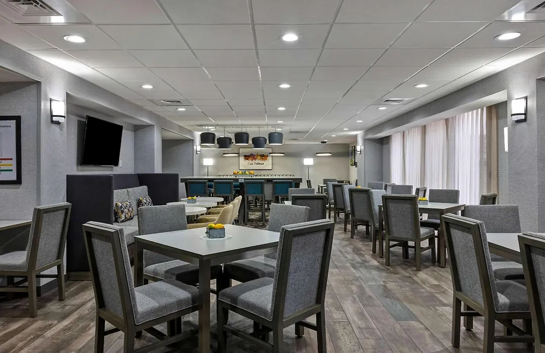 Hampton Inn San Antonio Downtown-1