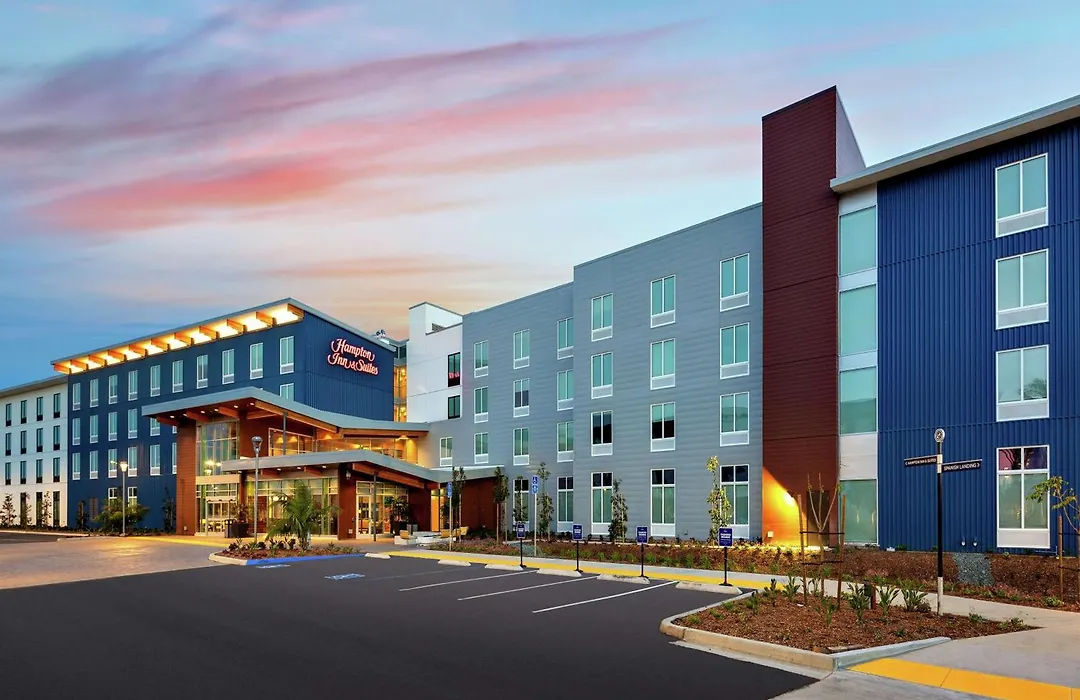 Hampton Inn & Suites San Diego Airport Liberty Station-1
