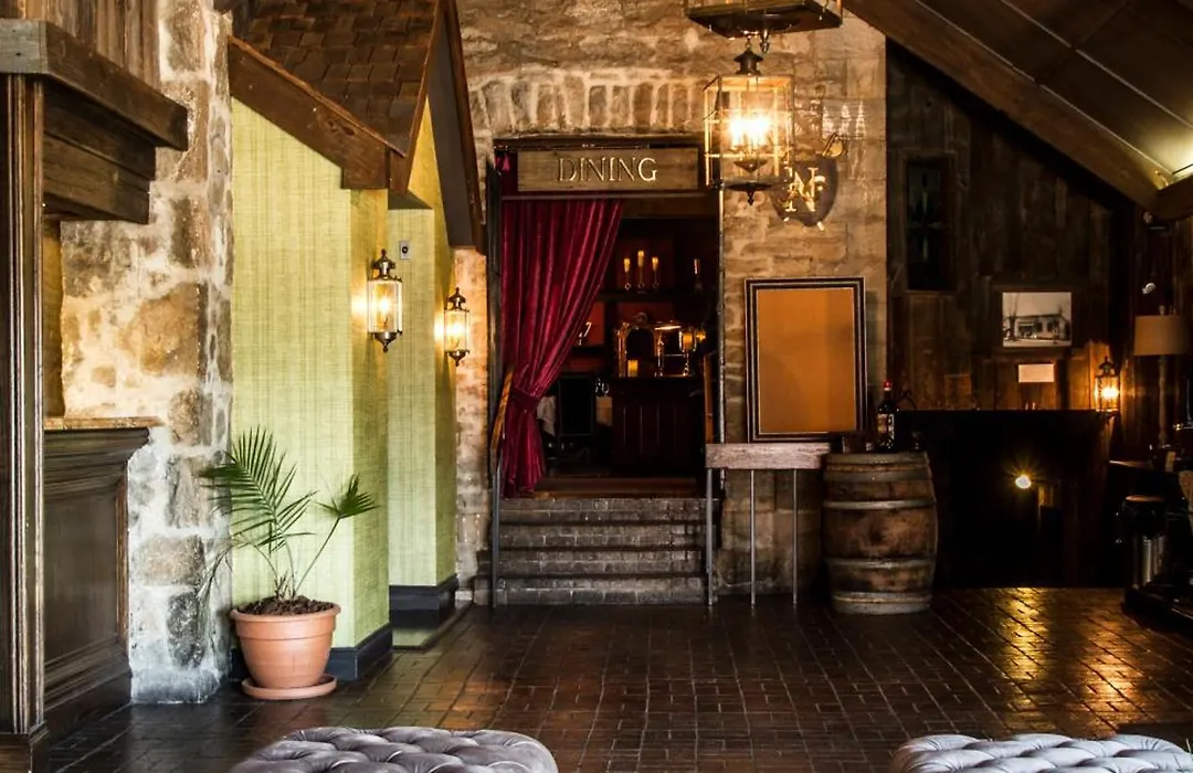 Old Stone Inn Boutique Hotel-1