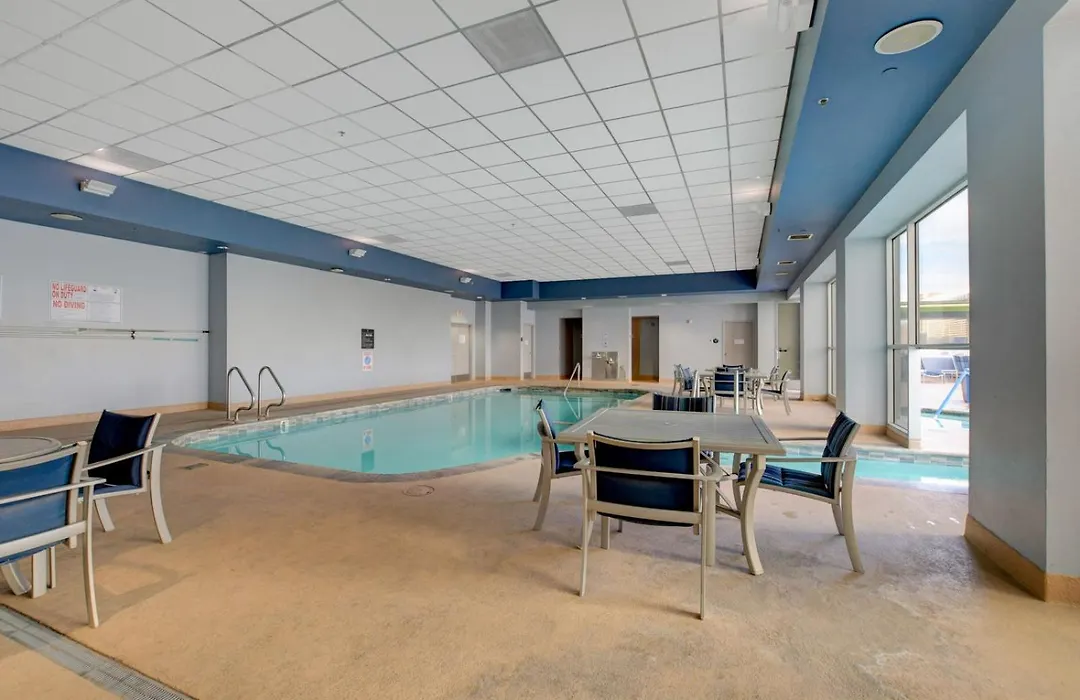 Royal Oasis Suite At Platinum Hotel-Strip Views-1