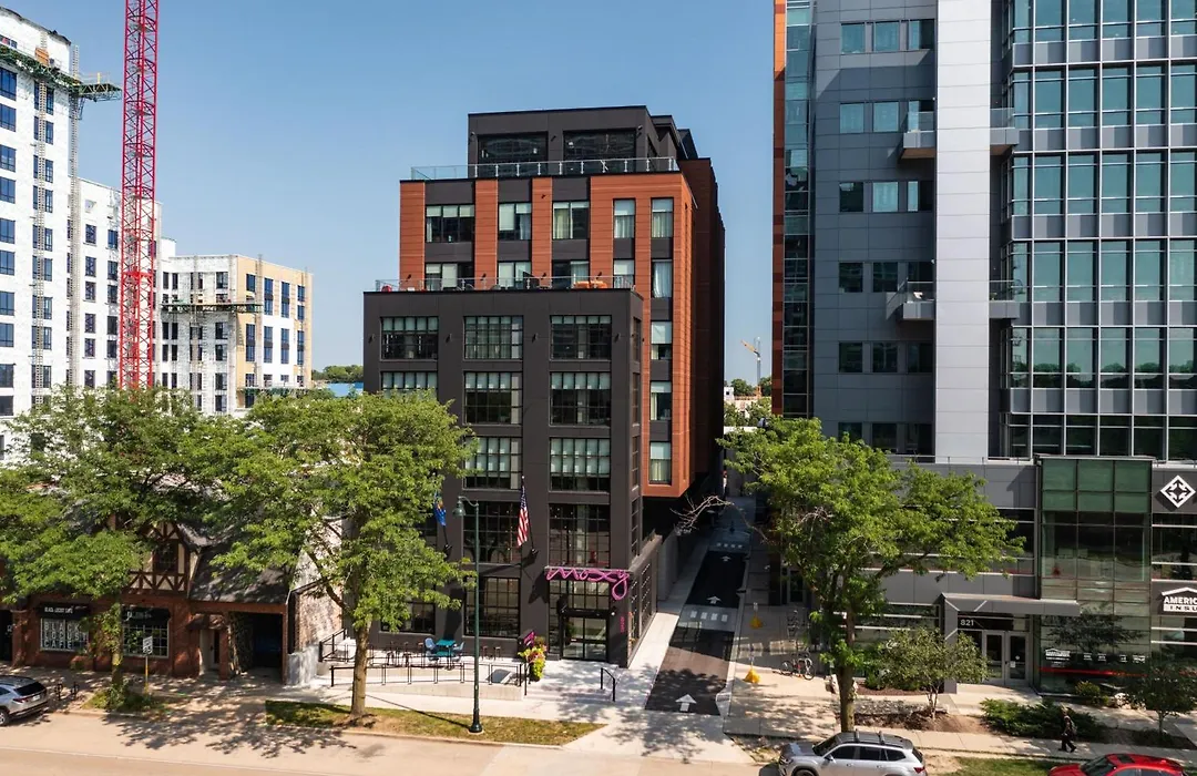 Moxy Madison Downtown-1