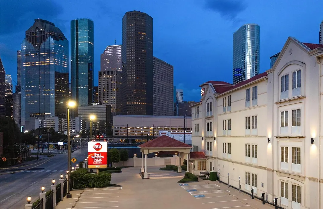 Best Western Plus Downtown Inn & Suites-1