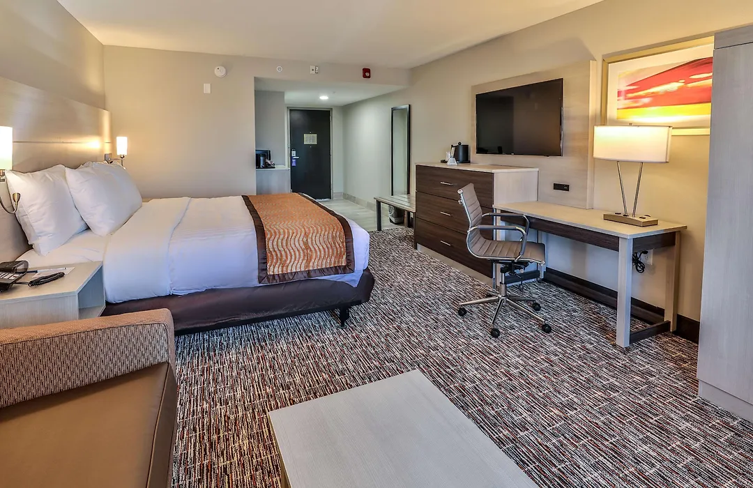 Best Western Plus Executive Residency Nashville-1