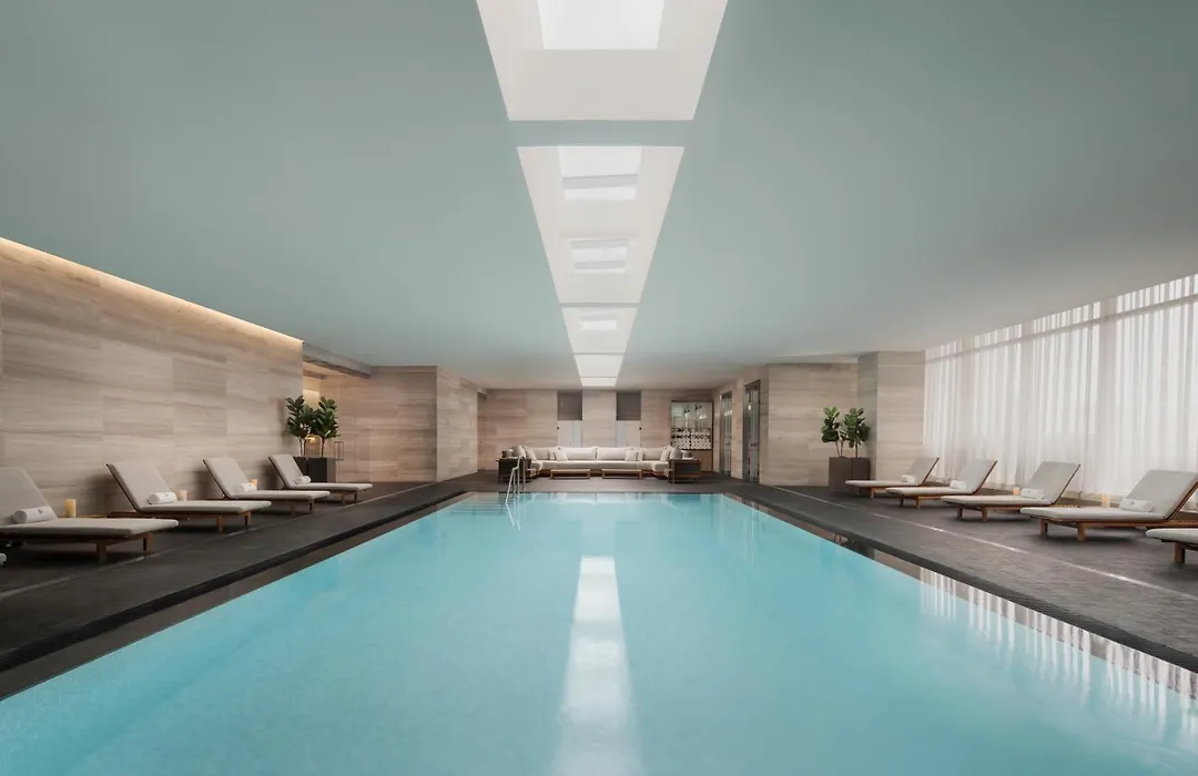Four Seasons Hotel Toronto-1