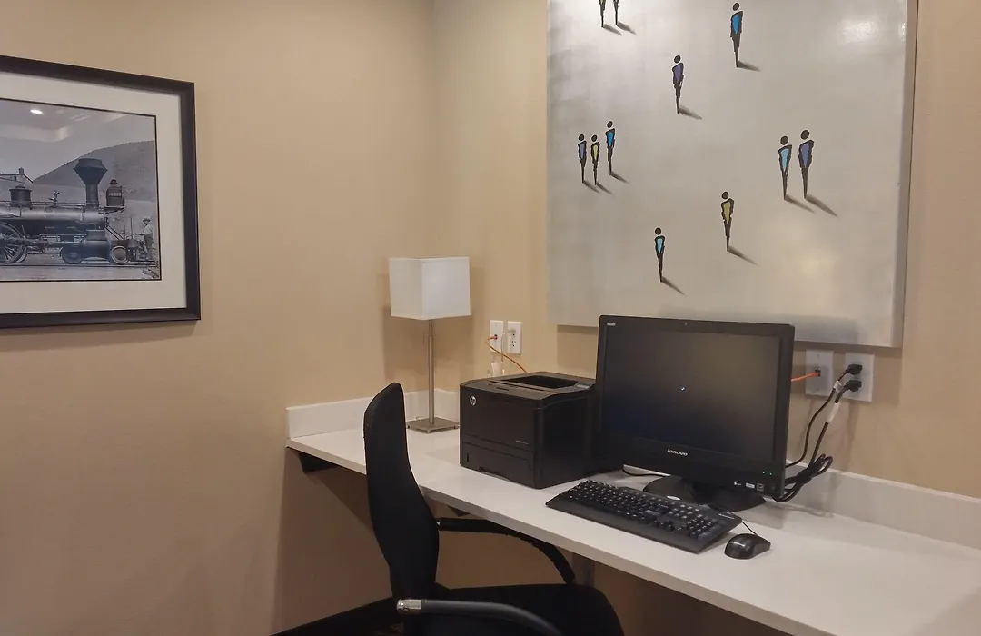 Holiday Inn Express & Suites Golden By Ihg-1