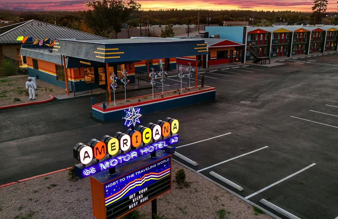 Americana Motor Hotel-1