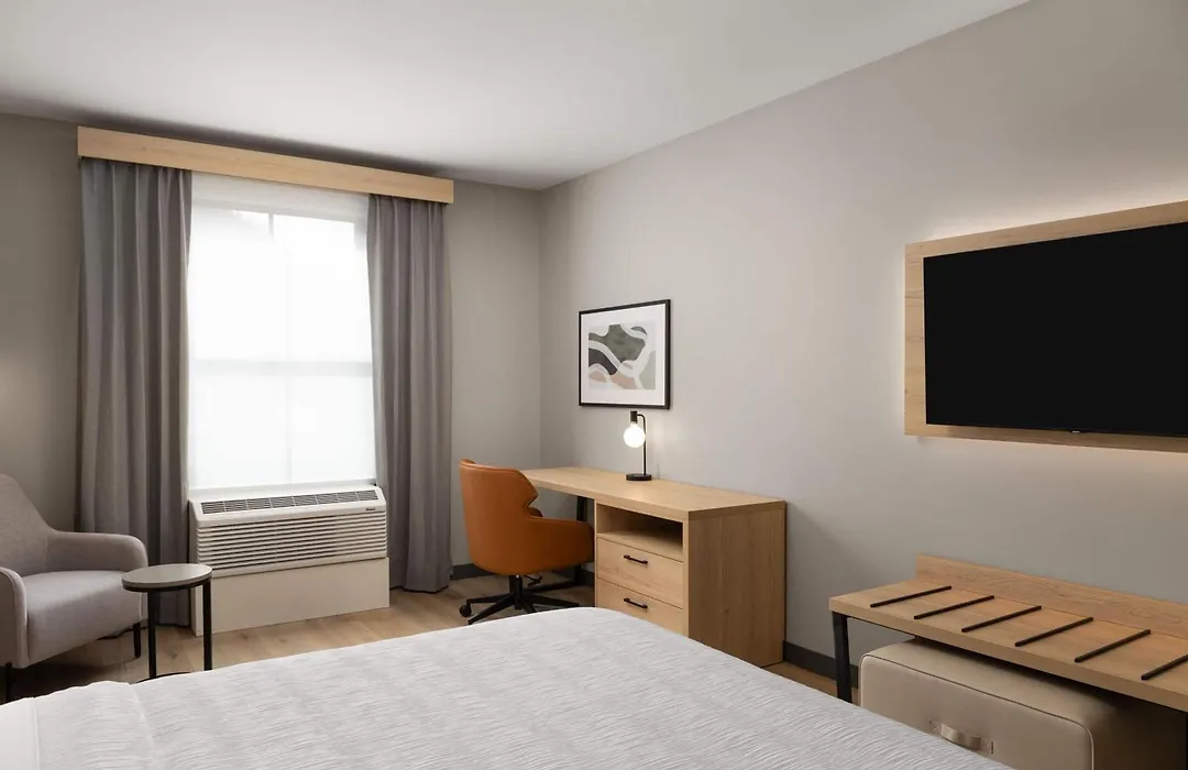 La Quinta Inn And Suites By Wyndham Leavenworth-1
