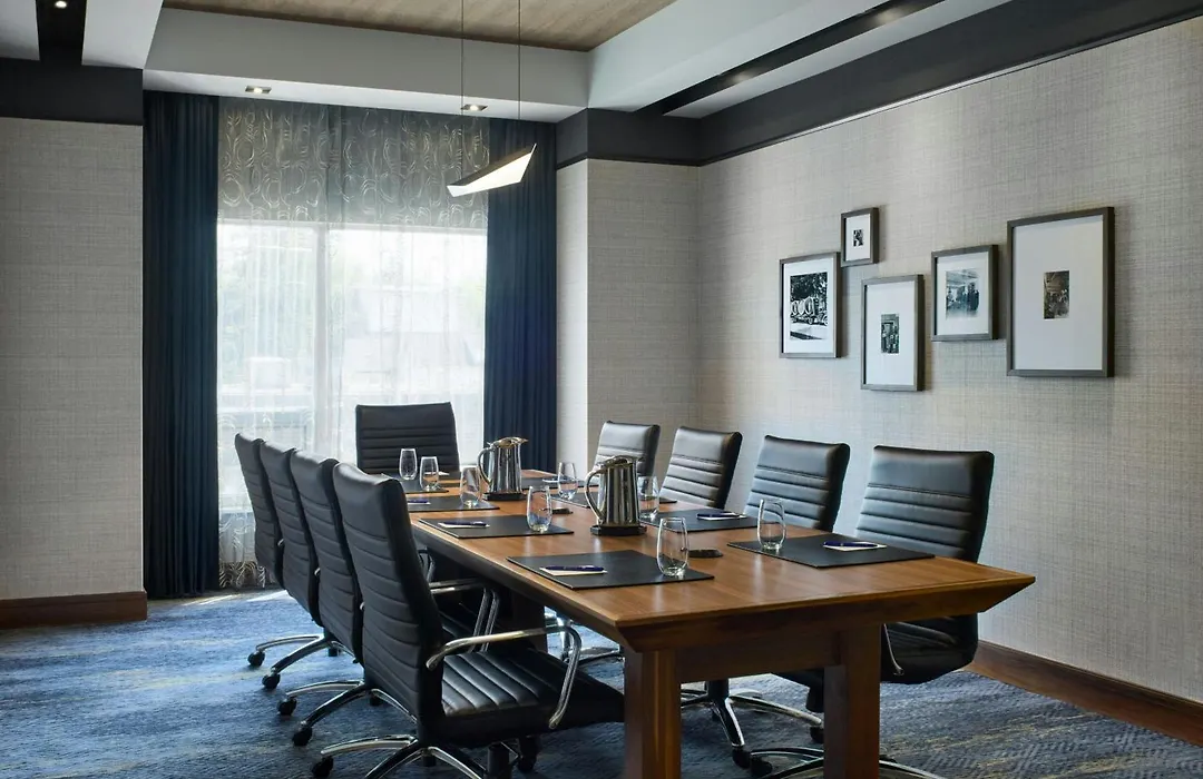 Delta Hotels By Marriott Waterloo-1