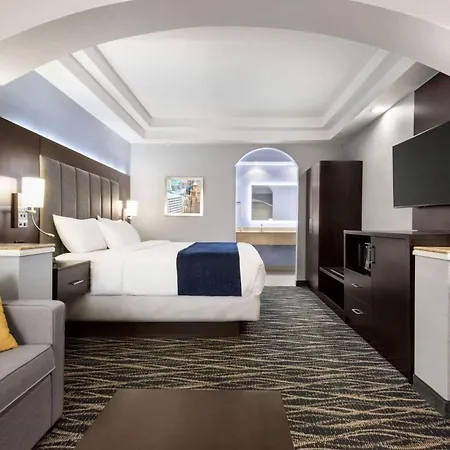 Days Inn & Suites By Wyndham Houston Hobby Airport-3