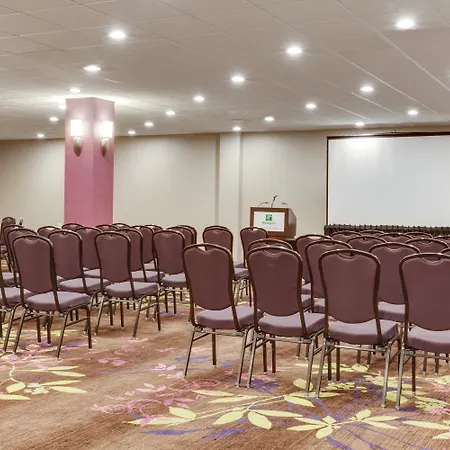 Holiday Inn Toronto International Airport By Ihg-3