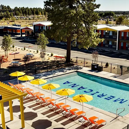 Americana Motor Hotel-3