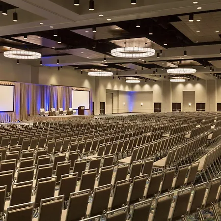 Embassy Suites By Hilton Denton Convention Center-2
