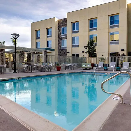 Hilton Garden Inn Temecula-2