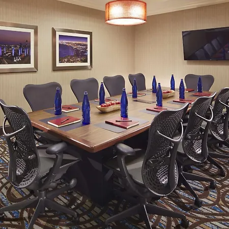 Hilton Garden Inn Los Angeles/Redondo Beach-3