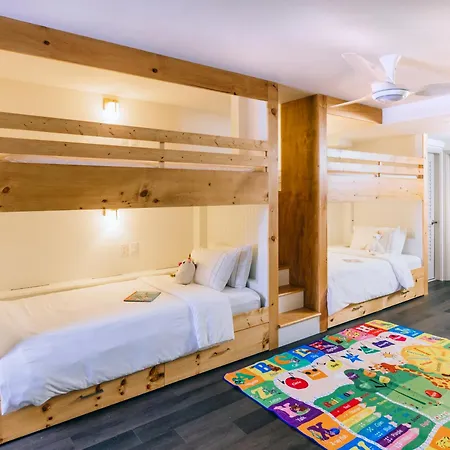 All-Movie Hotel-3