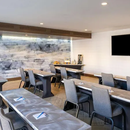 Inn At The Pier Pismo Beach, Curio Collection By Hilton-3