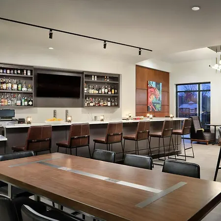 Courtyard By Marriott Saratoga Springs-2