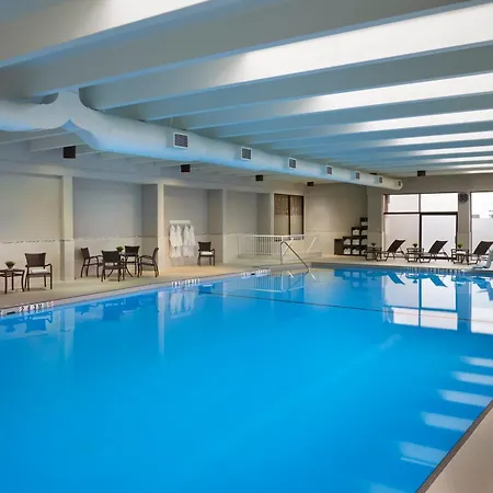 Holiday Inn Toronto International Airport By Ihg-2