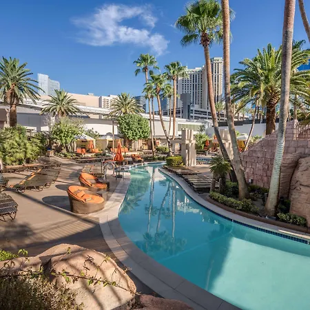 Mgm Grand-3