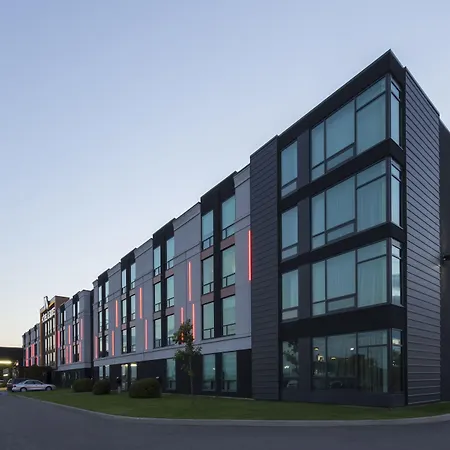 Hotel & Suites Normandin Quebec-2