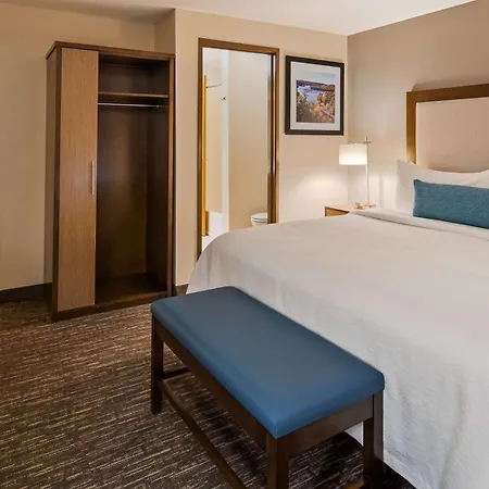 Best Western Plus Hudson I-94-3