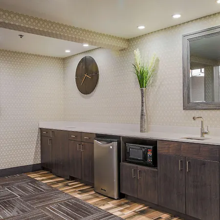 Hampton Inn Prescott-2