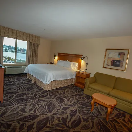 Hampton Inn & Suites Bremerton-2