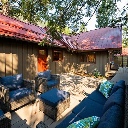 Sleeping Lady Mountain Resort & Spa-2