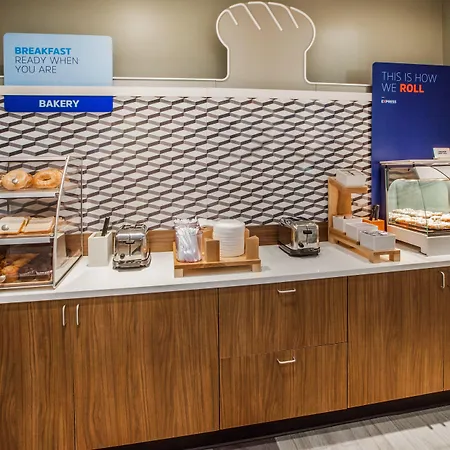 Holiday Inn Express & Suites Tuscaloosa East By Ihg-3