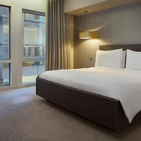 Radisson Blu Hotel, London Canary Wharf East-2