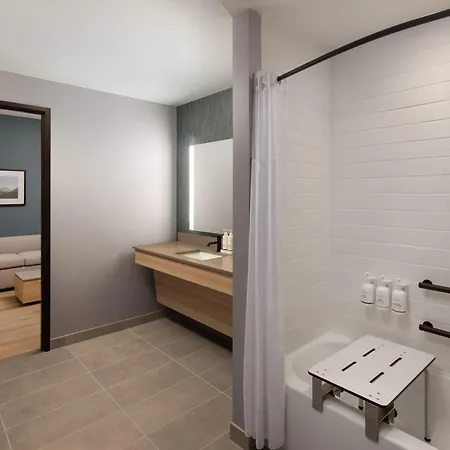 Hawthorn Extended Stay By Wyndham Leavenworth-3